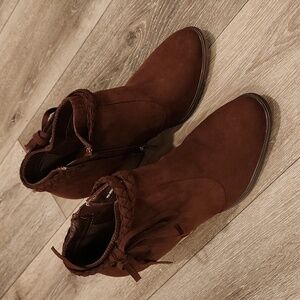 Dollhouse Ankle Boots